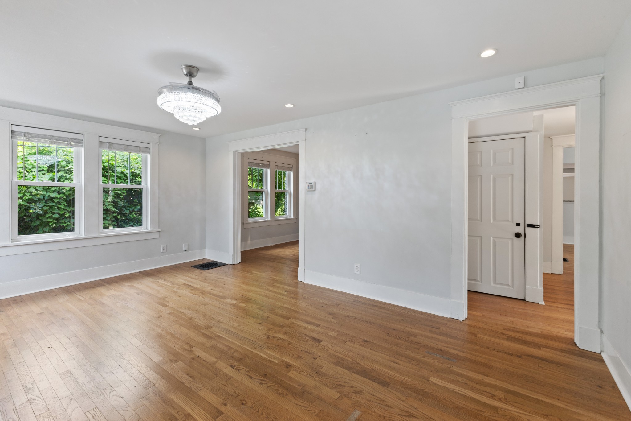 1006 Iverson Ave