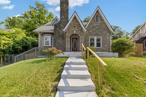 1006 Iverson Ave Nashville TN 37216