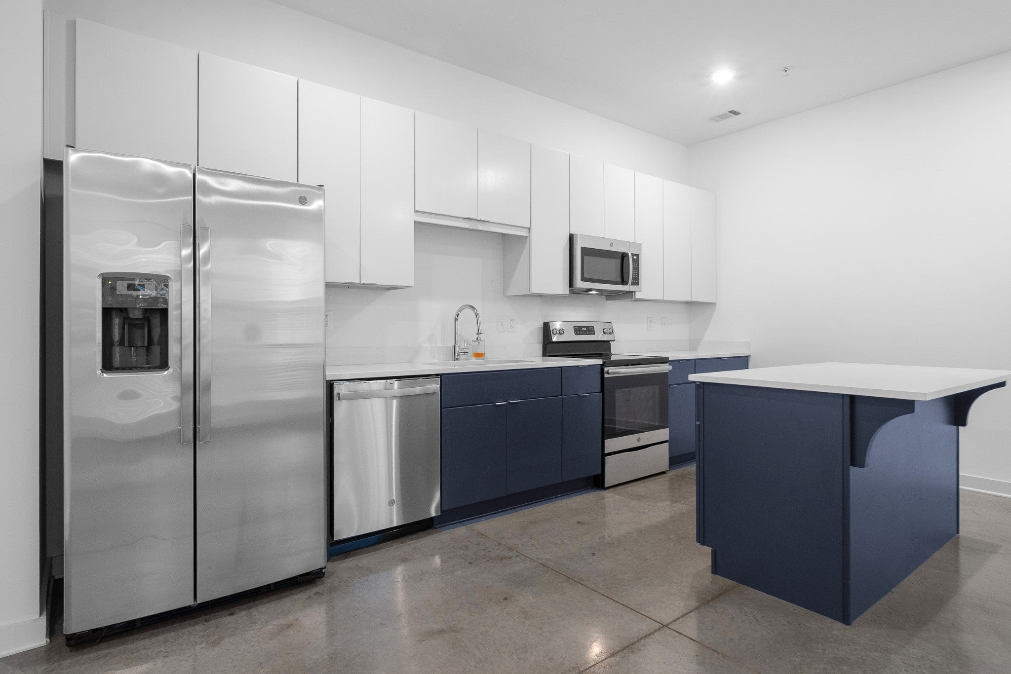 1-bed listing at 415 Merritt Ave, Nashville
