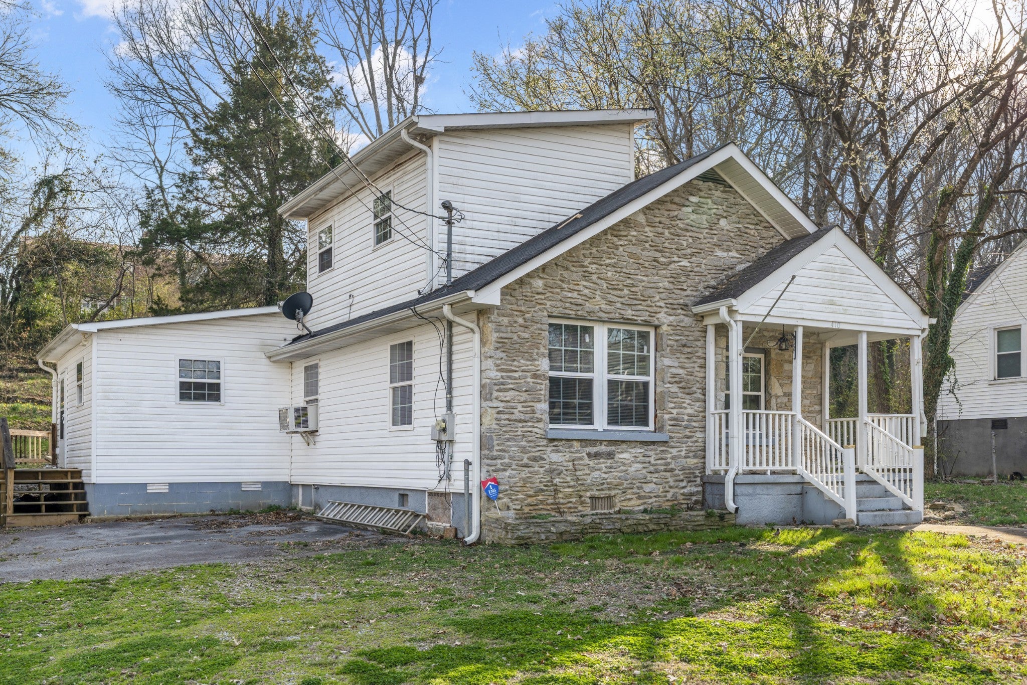 410 Swanson Blvd