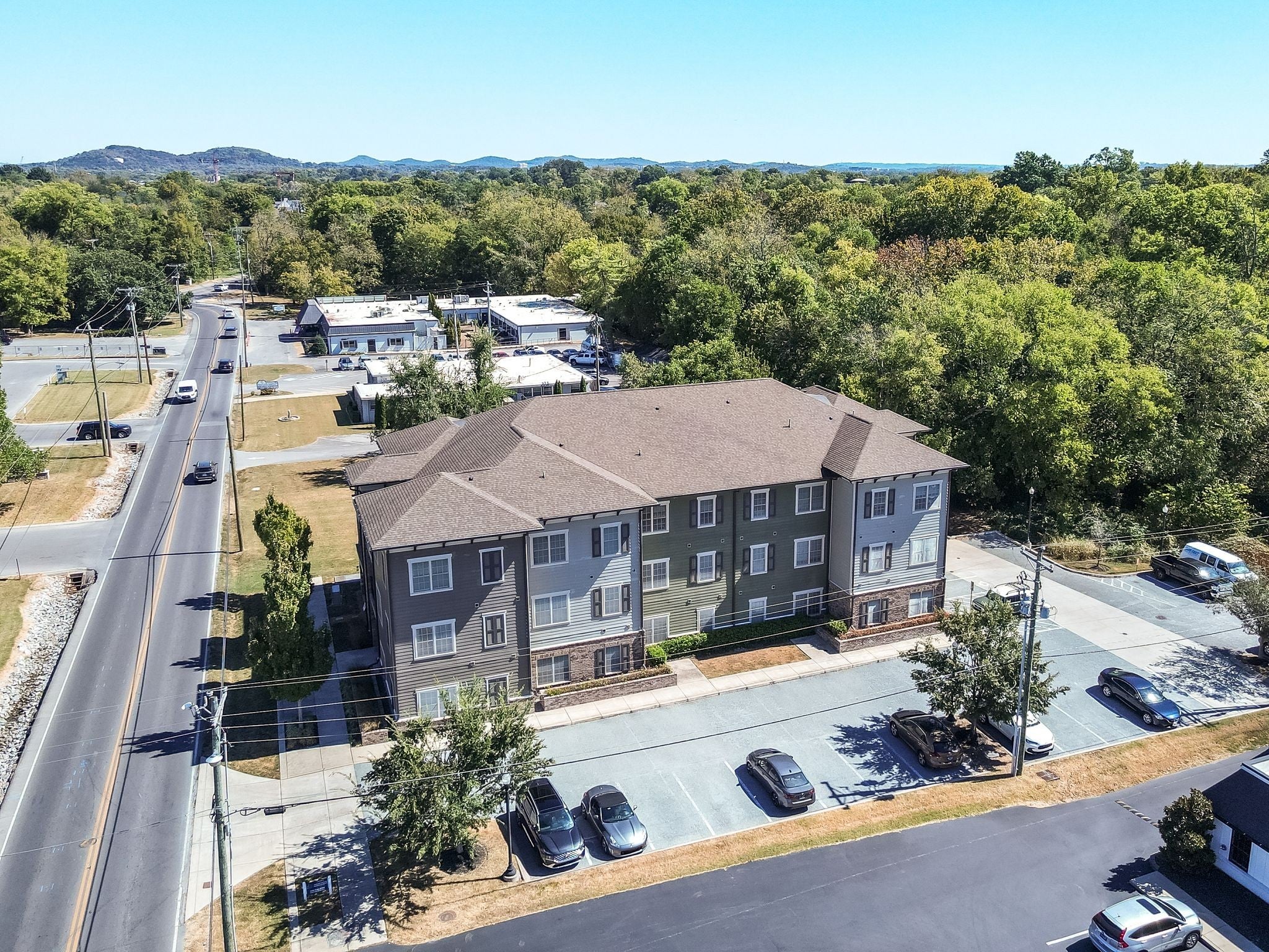 1319 W Main St 207