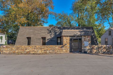 526 E Iris Dr Nashville TN 37204