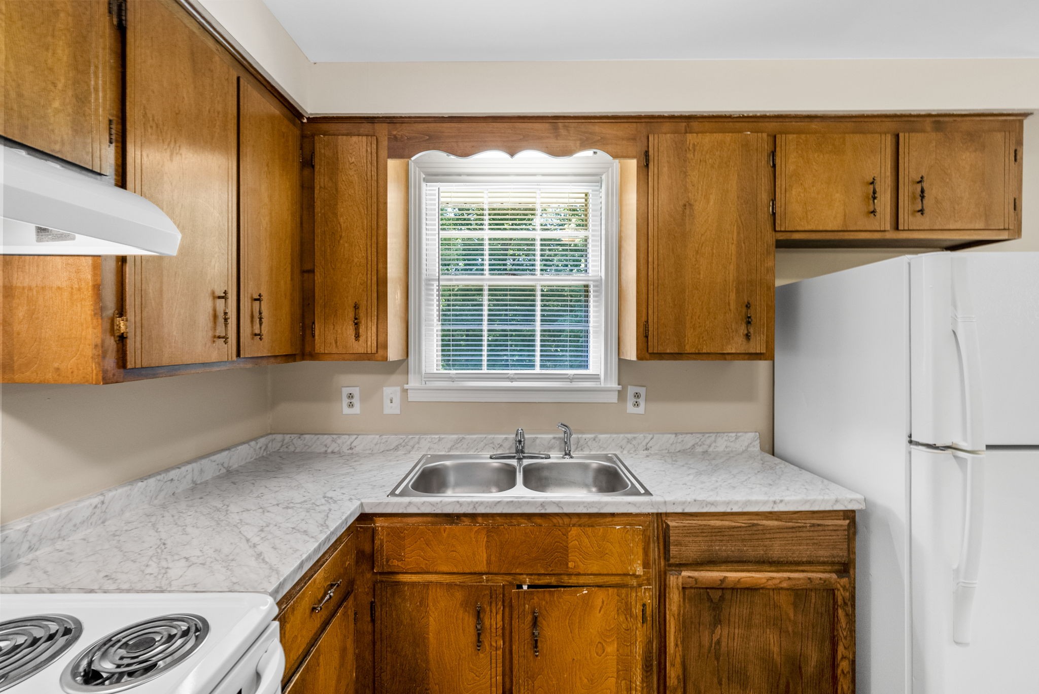 Clarksville, Tennessee 37040, United States, 3 Bedrooms Bedrooms, ,1 BathroomBathrooms,Residential,Active,235135