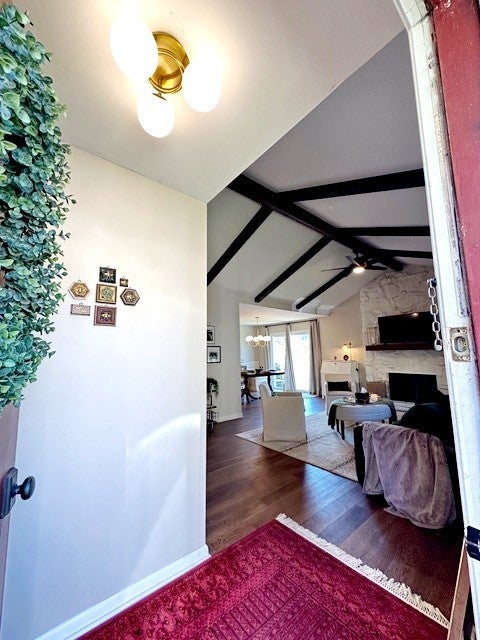 805 Bellevue Rd, Nashville TN 37221 2-bed home, photo 3 of 25