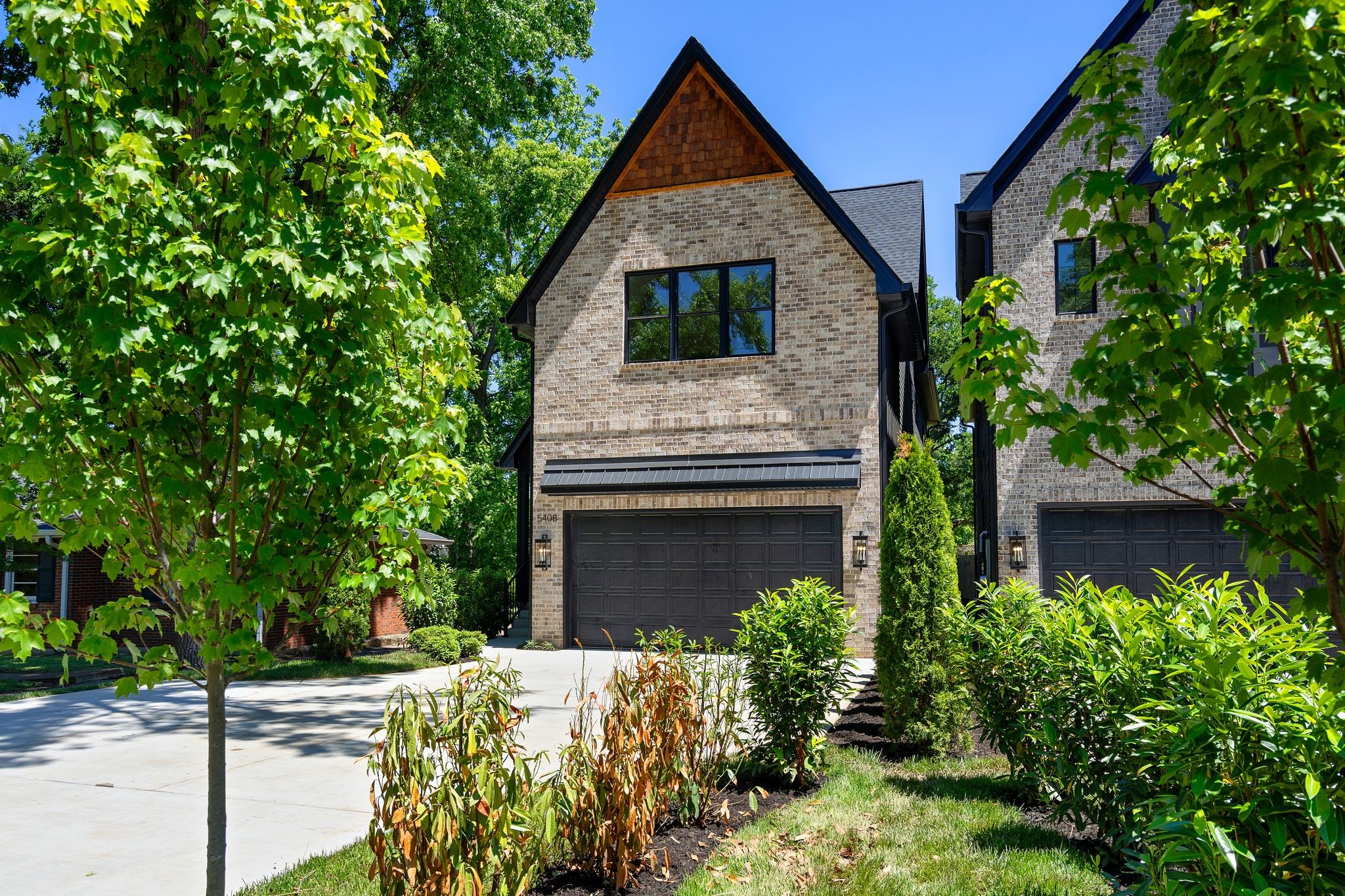 540B American Rd