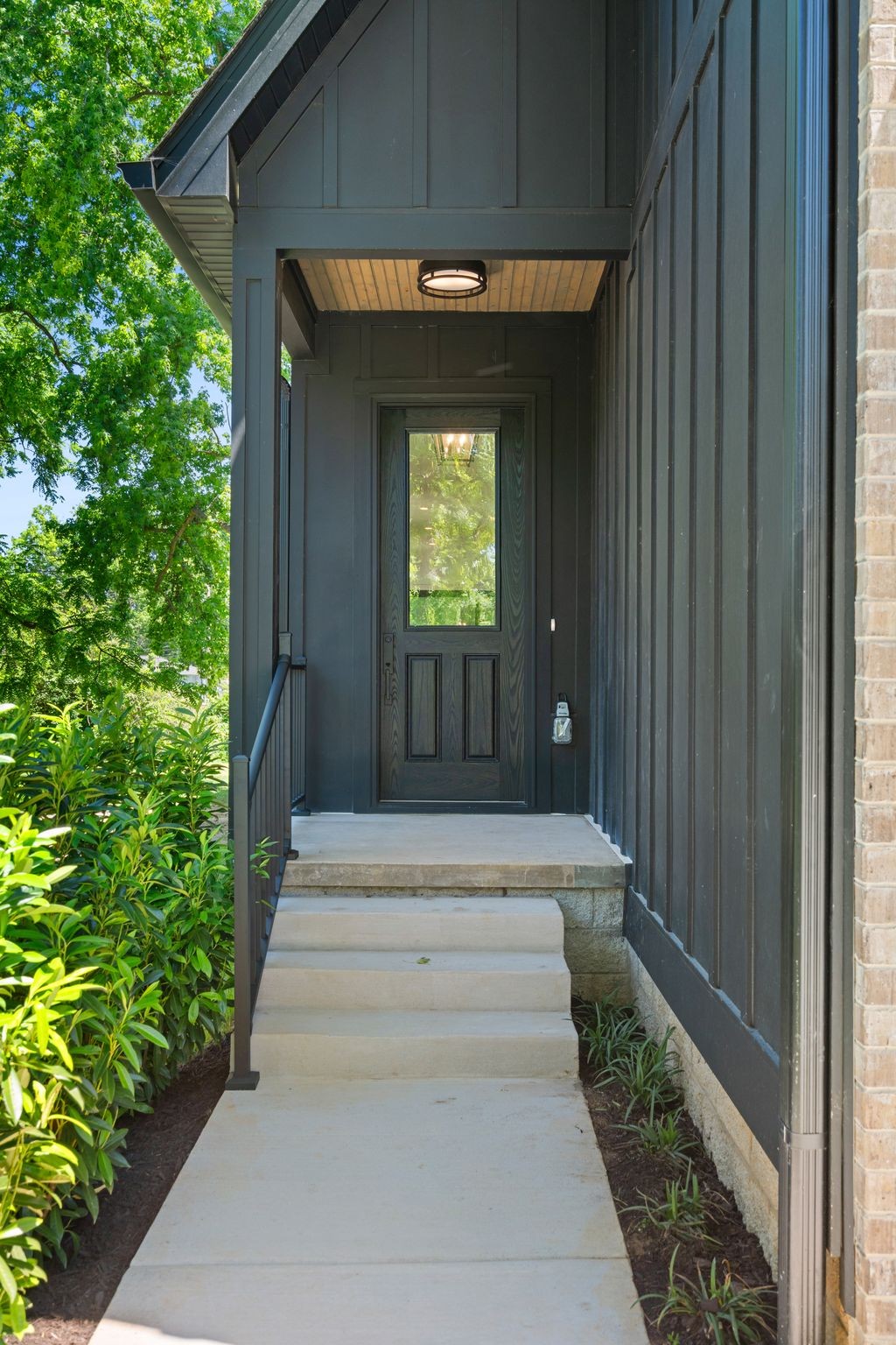 540B American Rd