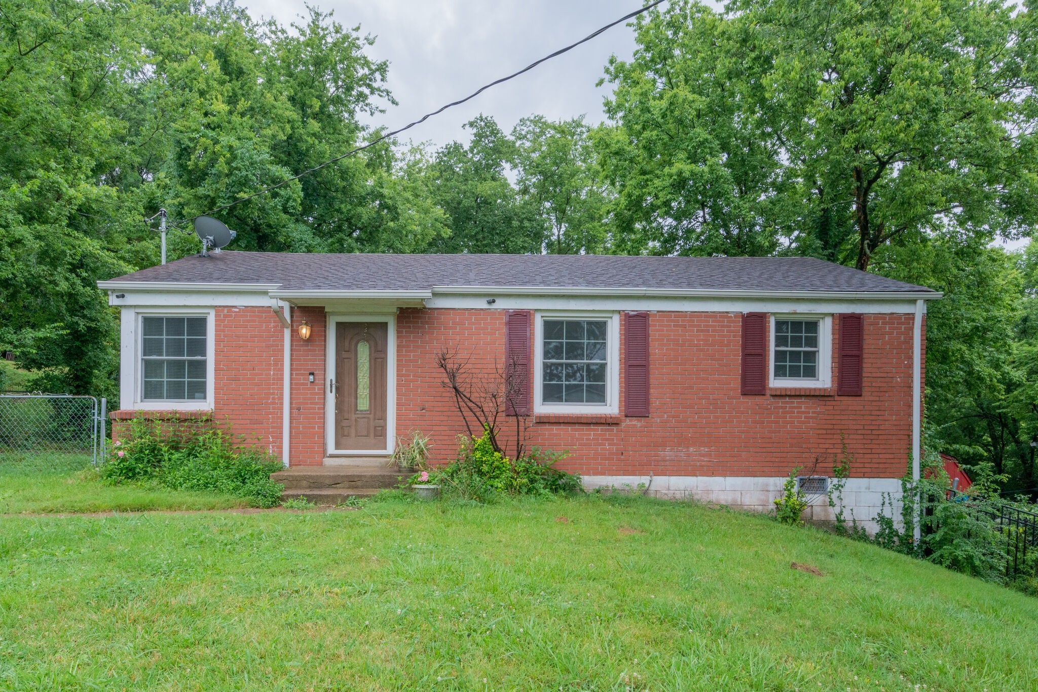 1931 Dabbs Ave