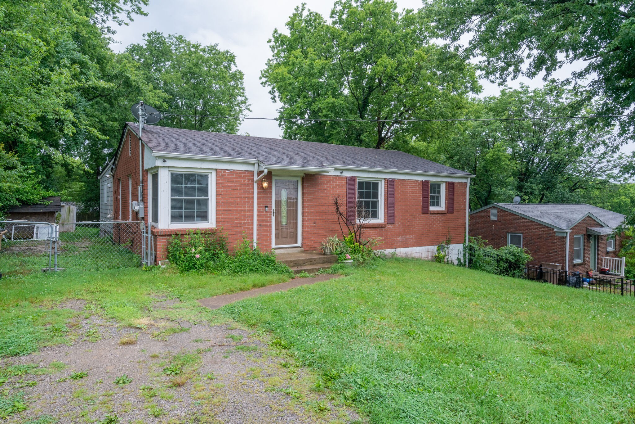 1931 Dabbs Ave
