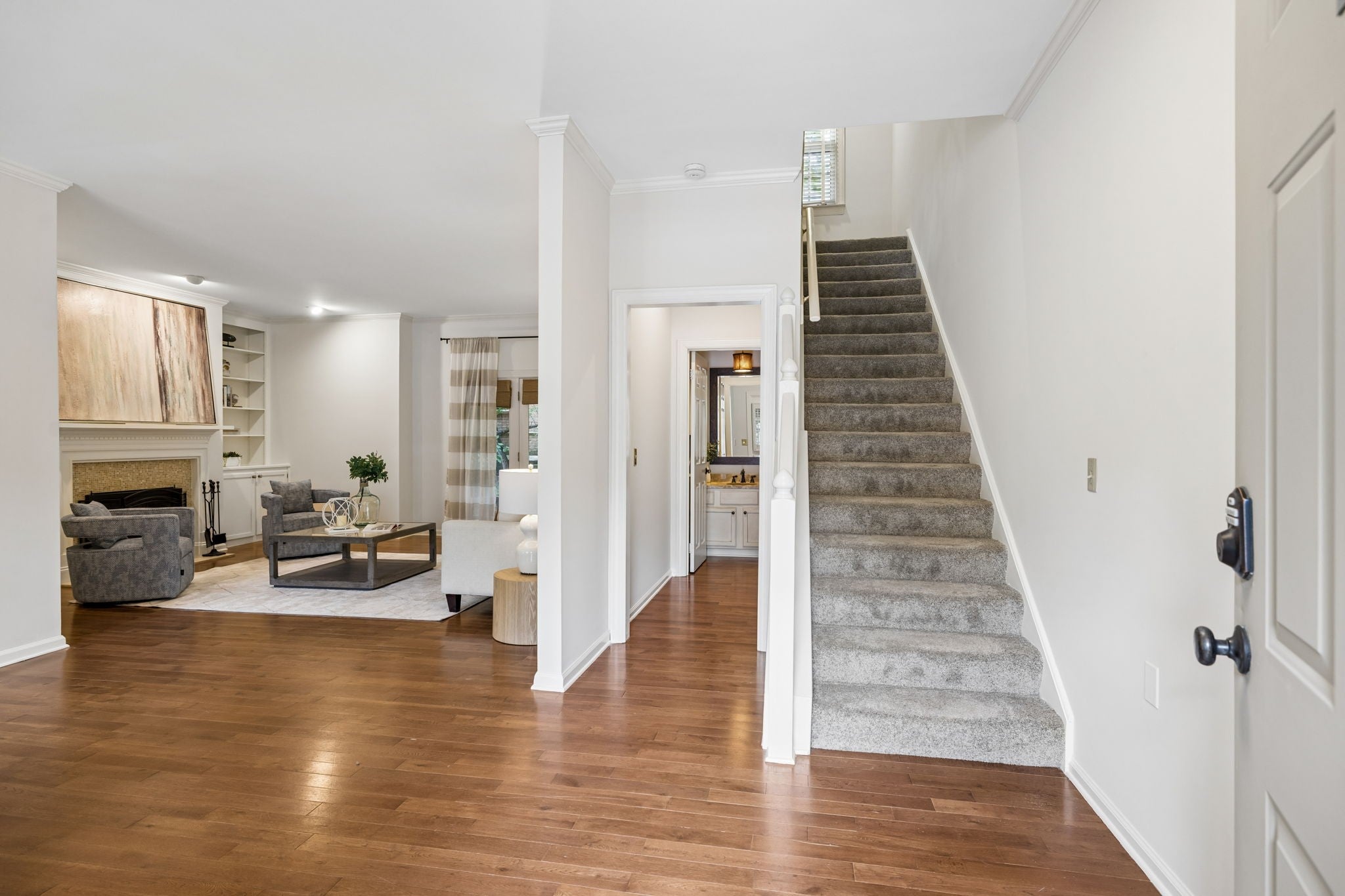 220 Westchase Dr