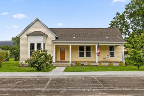 71 Spring Street Dunlap TN 37327