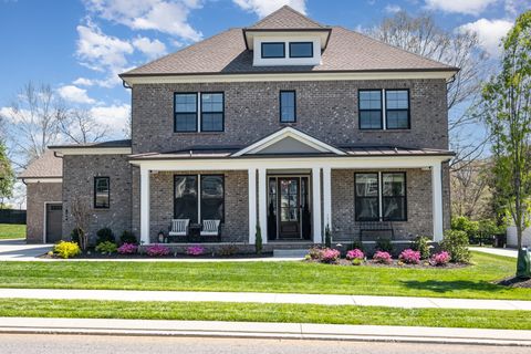 106 Willow Bend Dr Hendersonville TN 37075