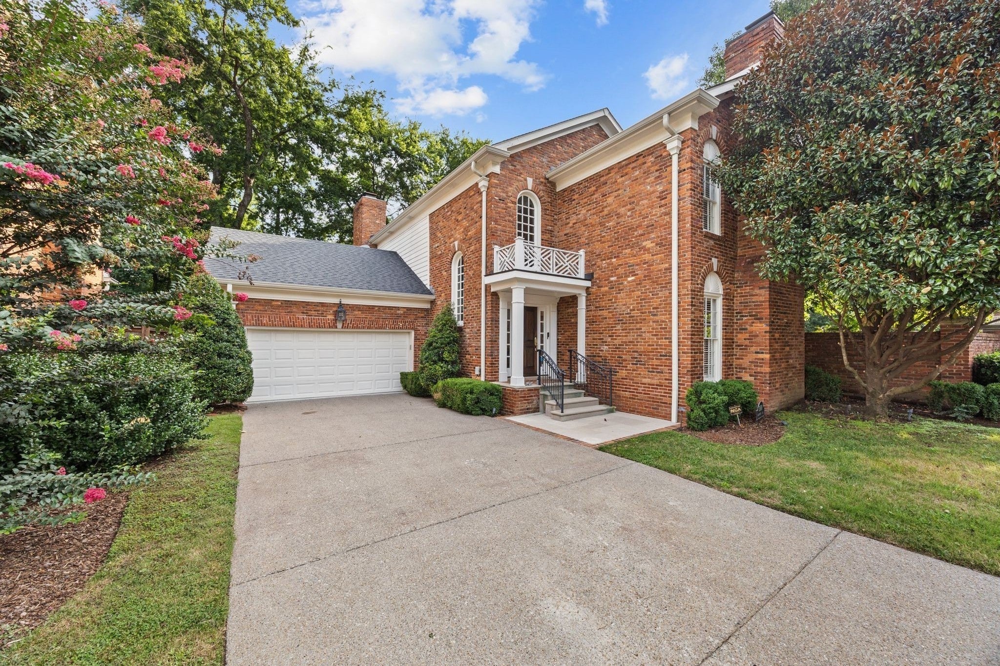 3600 Bowlingate Ln
