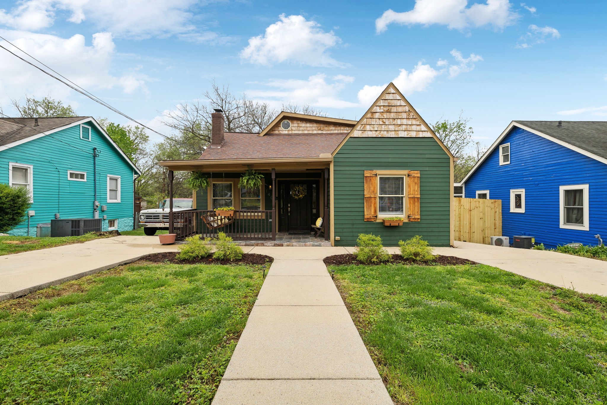1406 Sharpe Ave
