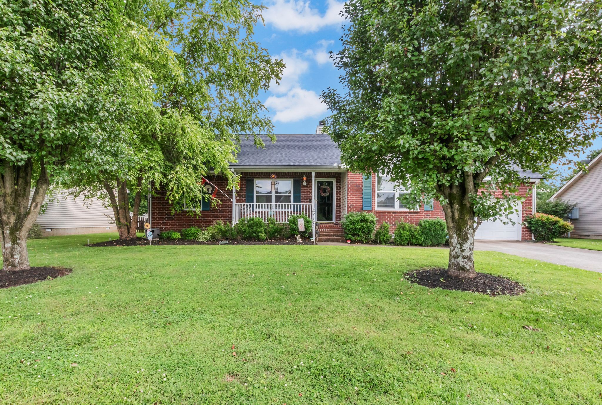 2821 Holsted Dr