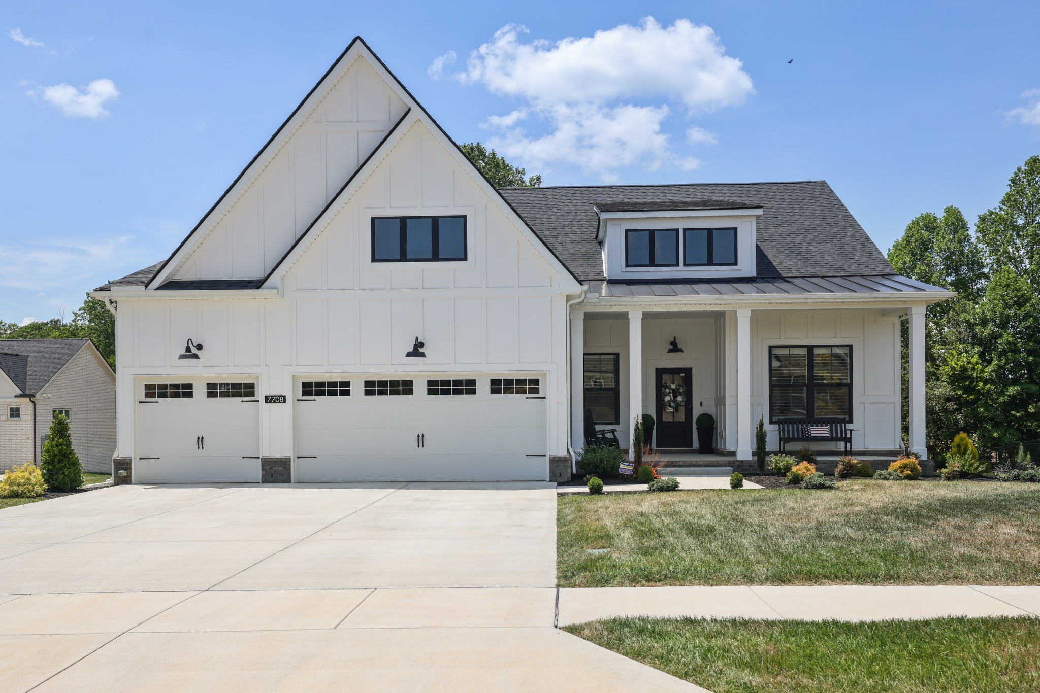 7708 Woodford Dr
