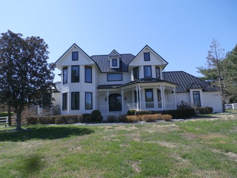 113 Bluegrass Cir Hendersonville TN 37075