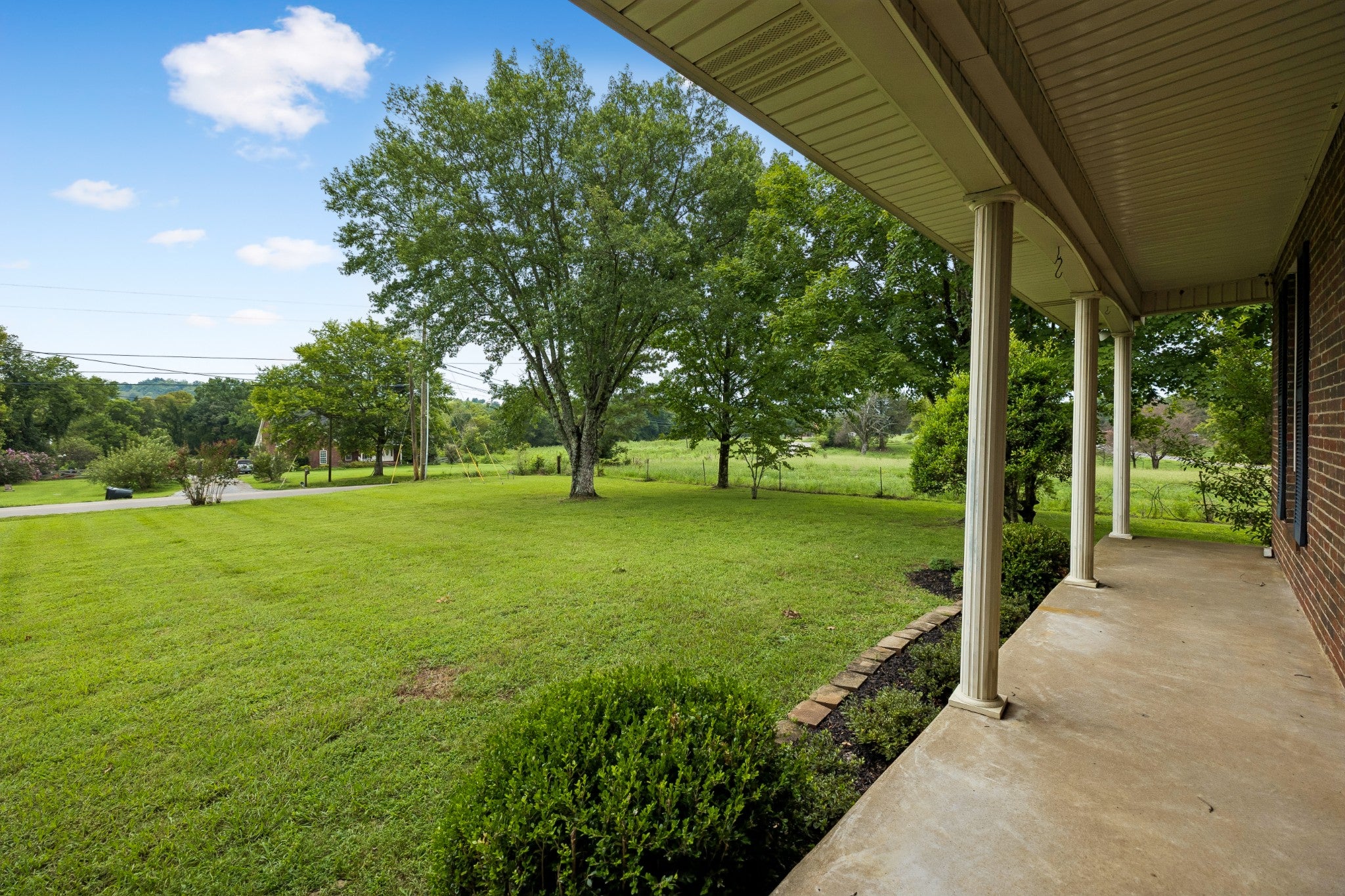 575 Centerville Rd