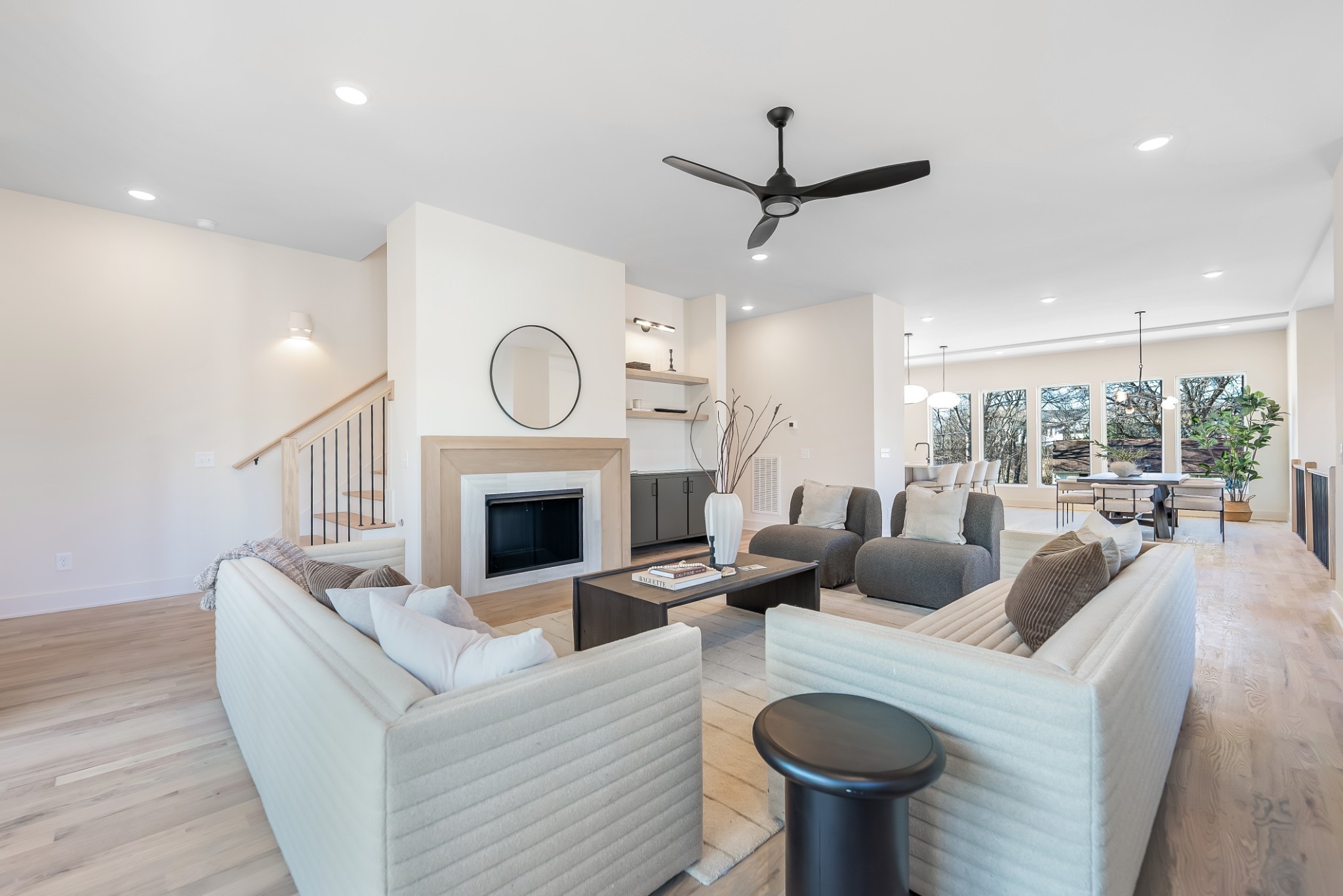 417 Acklen Park Dr