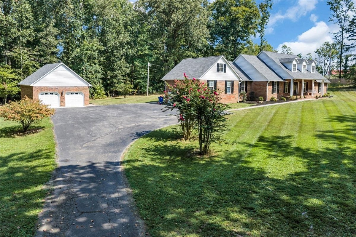 416 Powers Rd