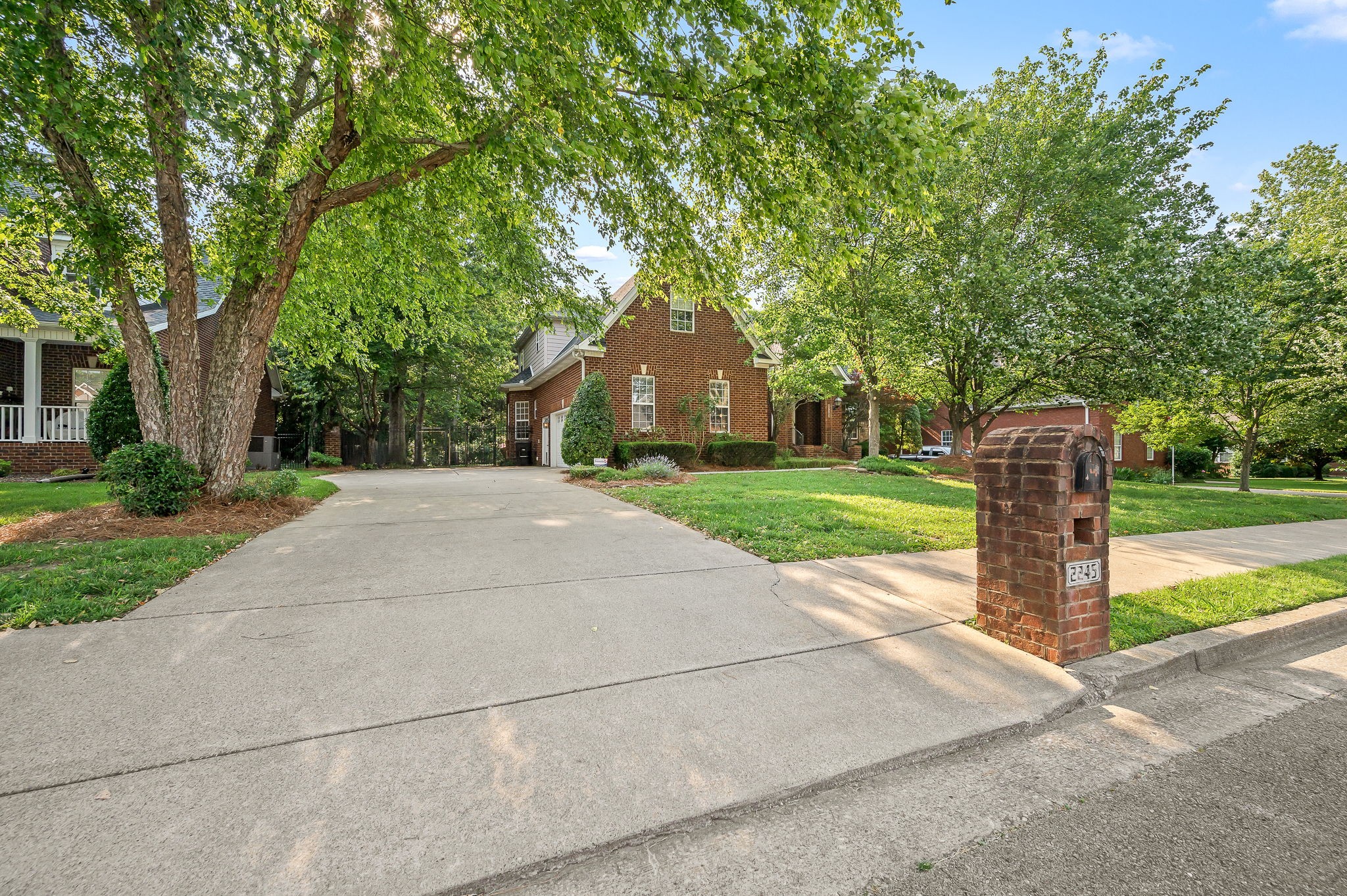 2245 Alexander Blvd