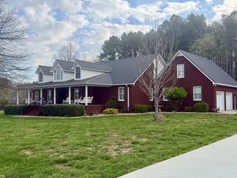 Photo of 646 Indian Creek Rd, Huntland, TN 37345 (MLS # 3164962)