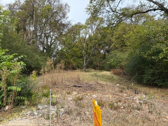 515 Edison St W