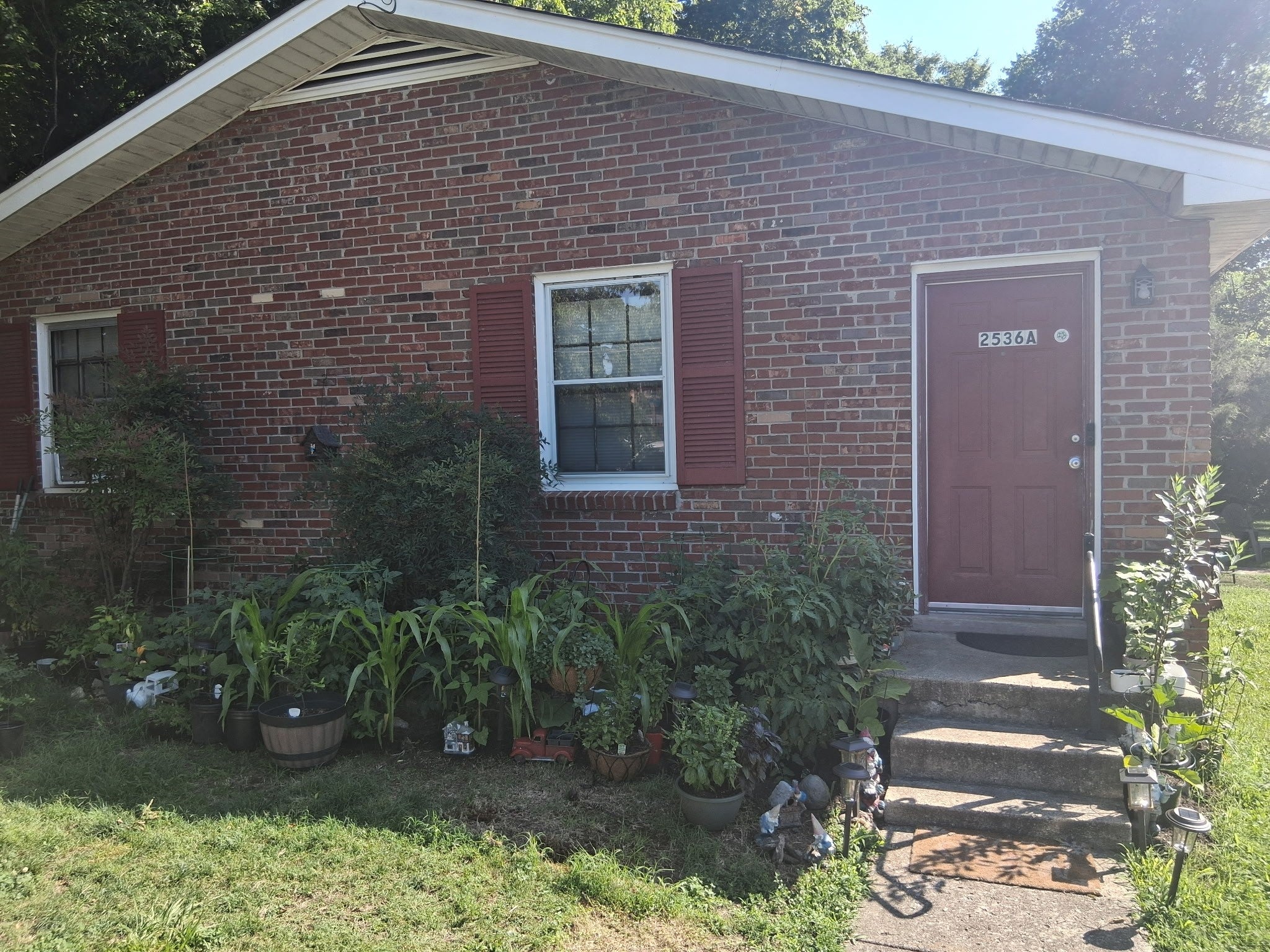 listing at 2536 Glenrose Ave, Nashville