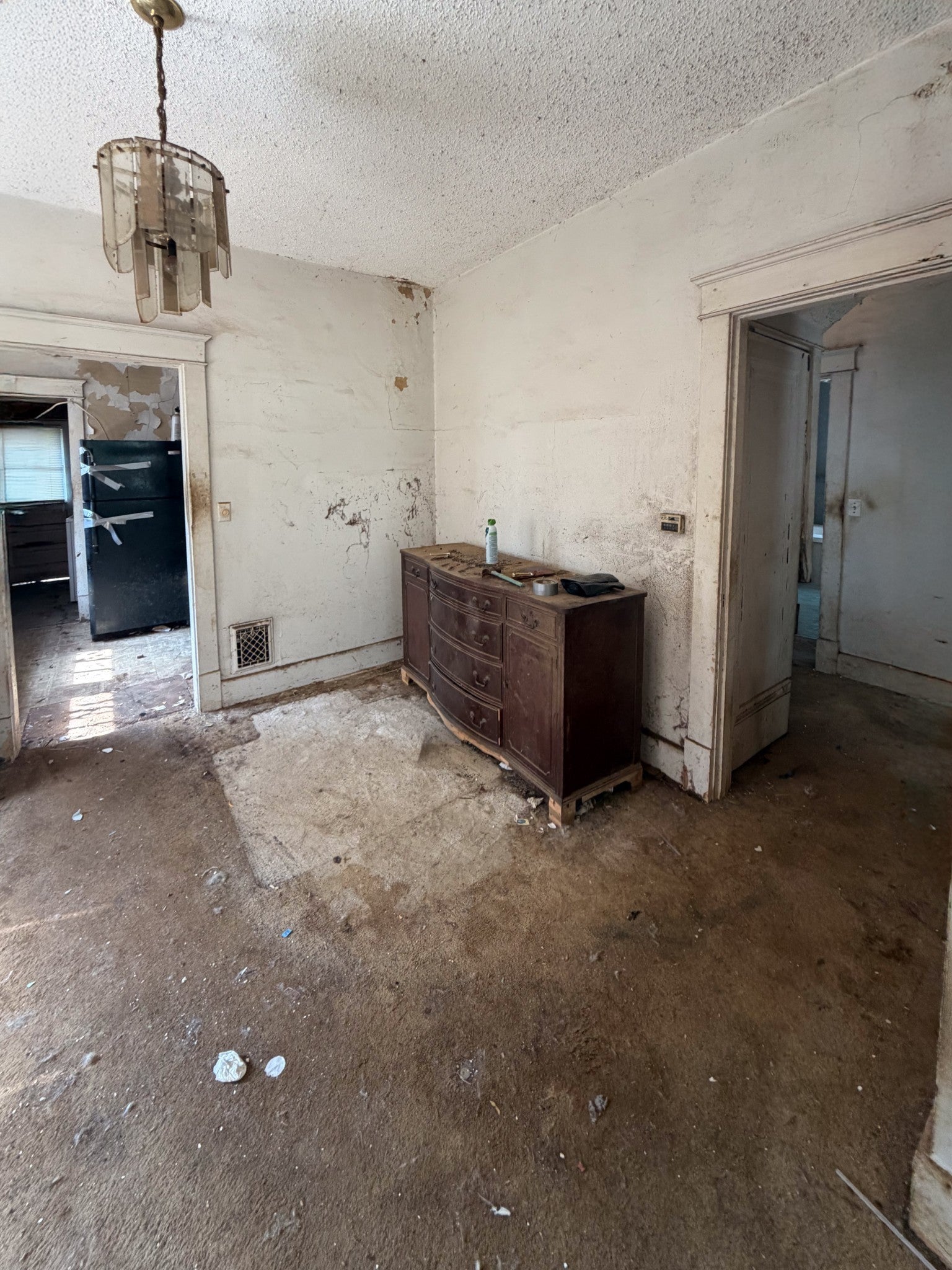 1018 McMahan Ave