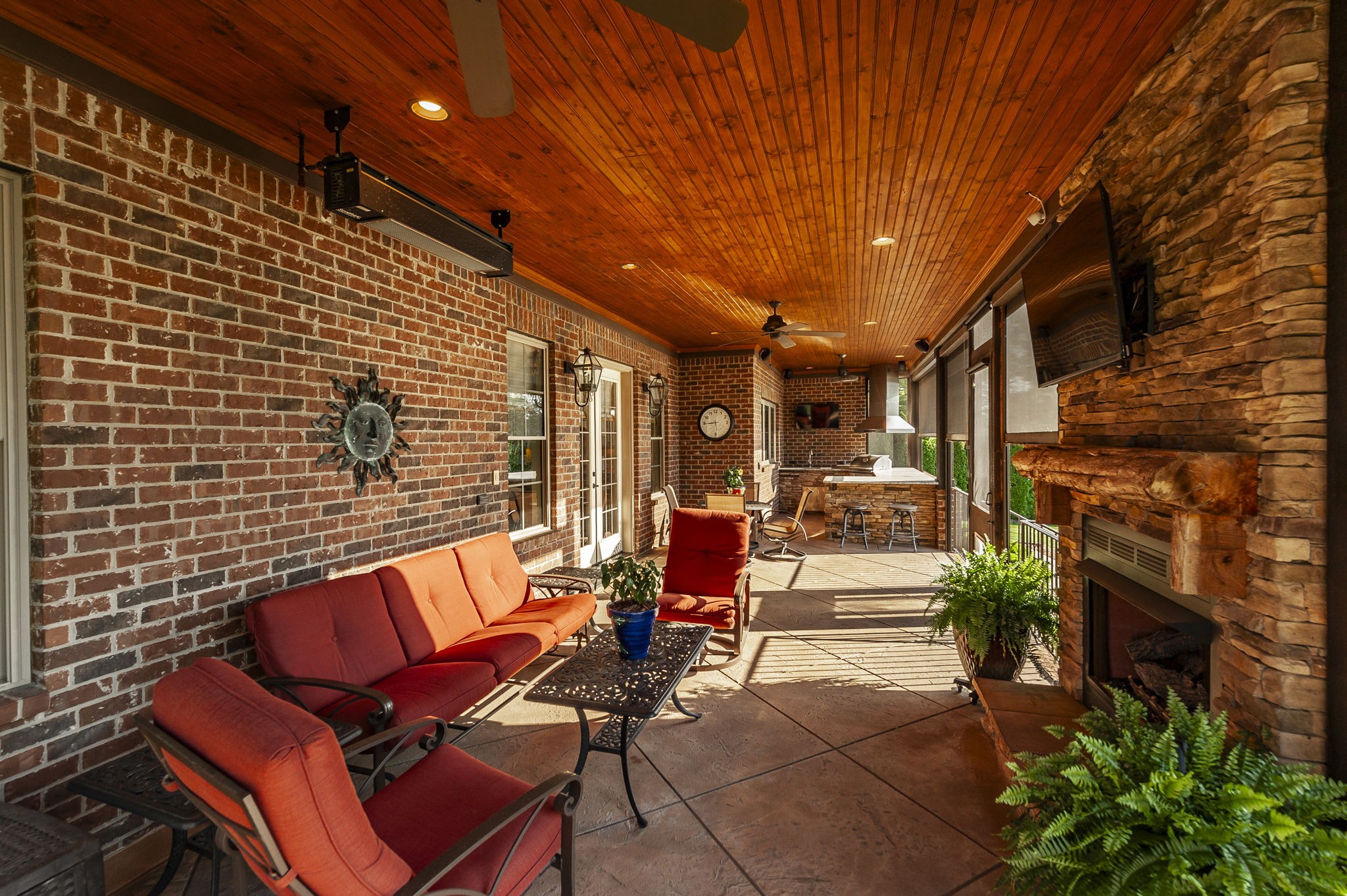 Hendersonville, Tennessee, 37075, United States, 3 Bedrooms Bedrooms, ,4 BathroomsBathrooms,Residential,Contingent,2052092