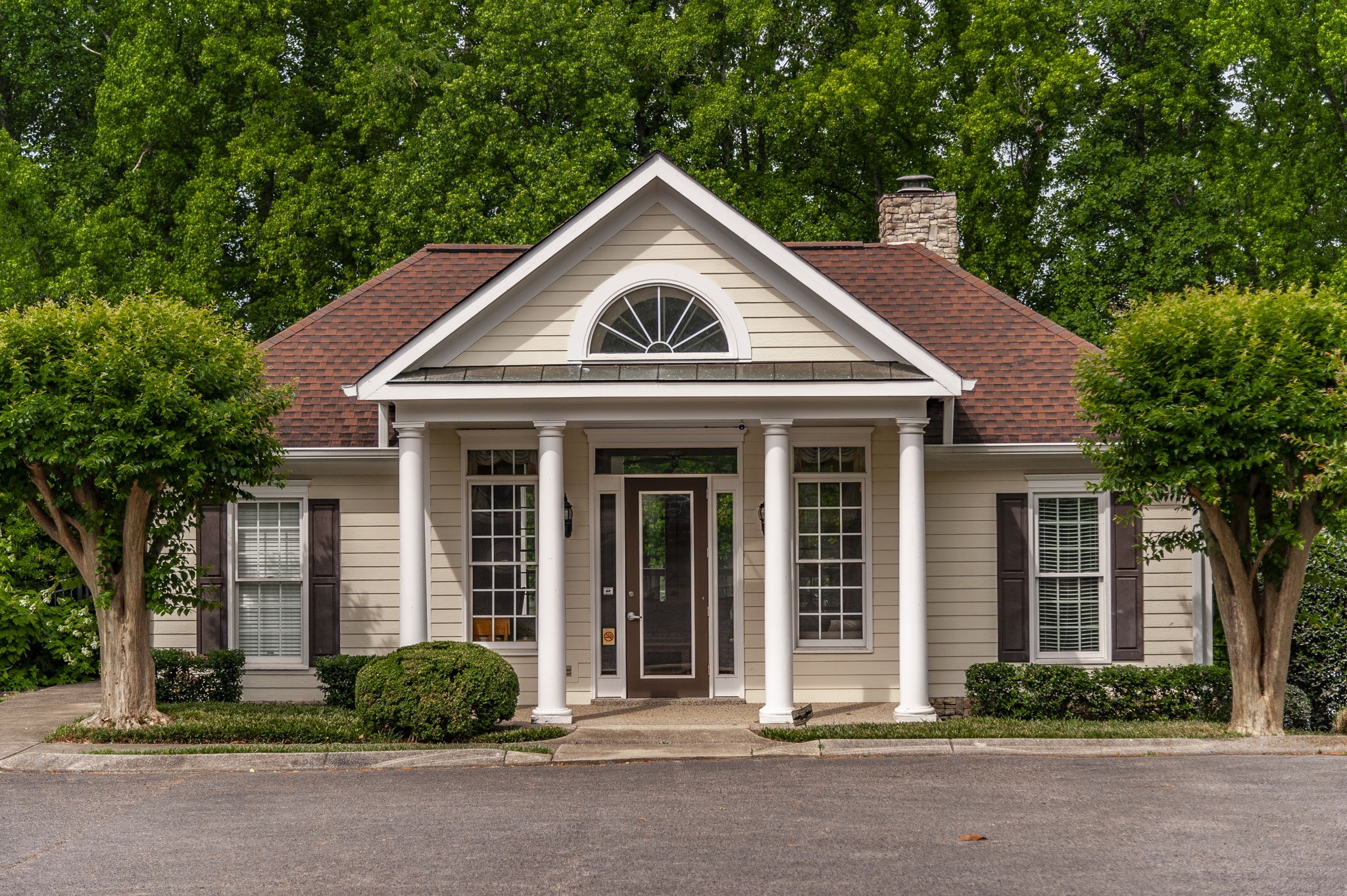 Hendersonville, Tennessee, 37075, United States, 3 Bedrooms Bedrooms, ,4 BathroomsBathrooms,Residential,Contingent,2052092