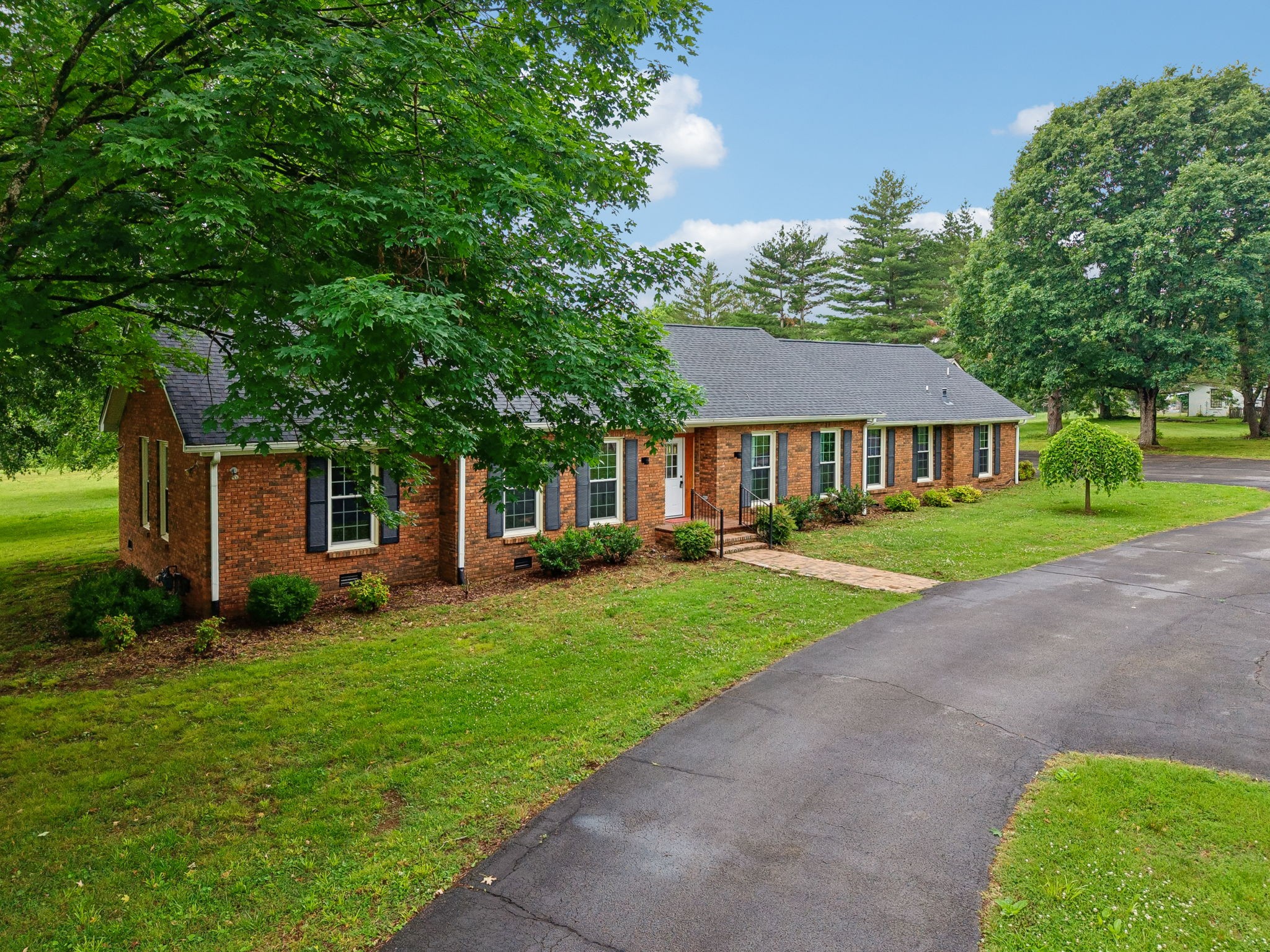 1701 Logan Dr