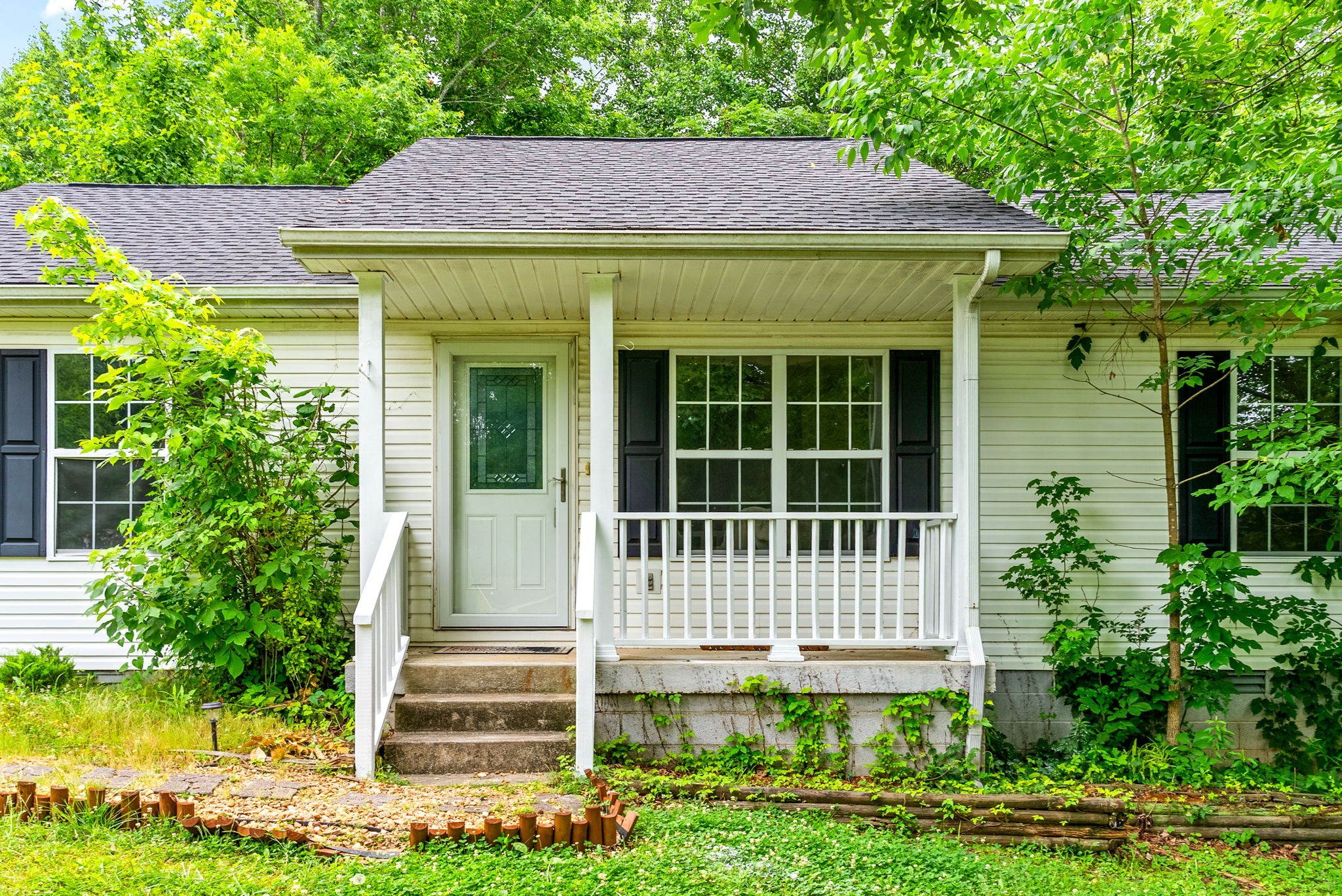 122 Annette Dr
