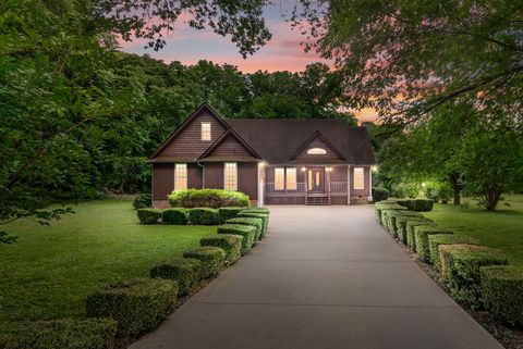 31 White Oak Rd Stewart TN 37175