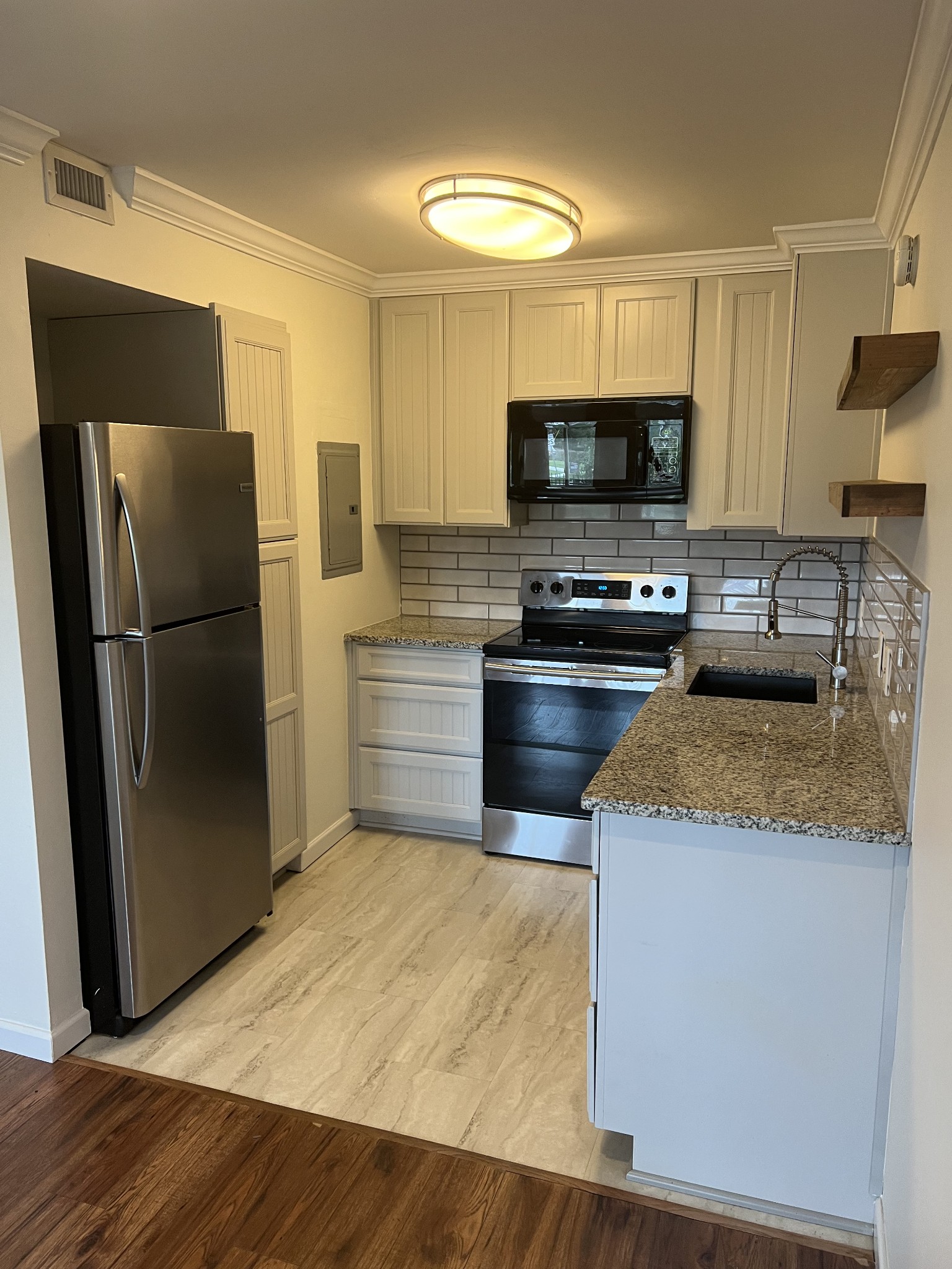 Middle Tennessee Properties 2 1900 Richard Jones Rd A107