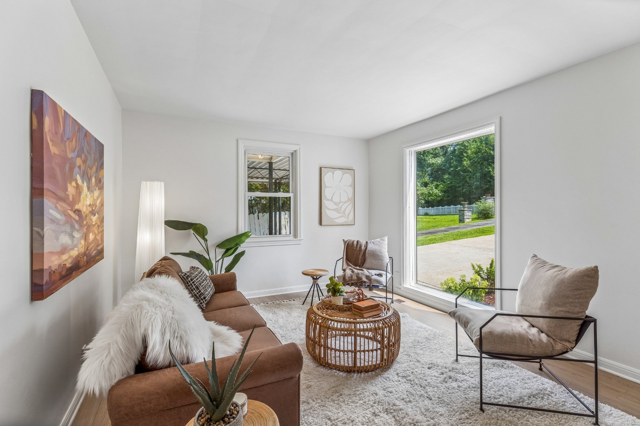 877 Kipling Dr