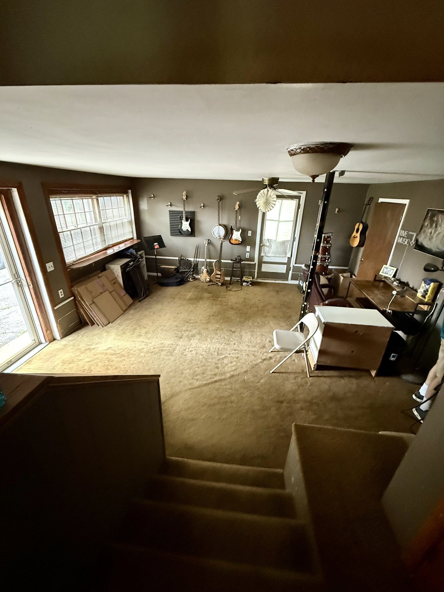 104 Keystone Ln