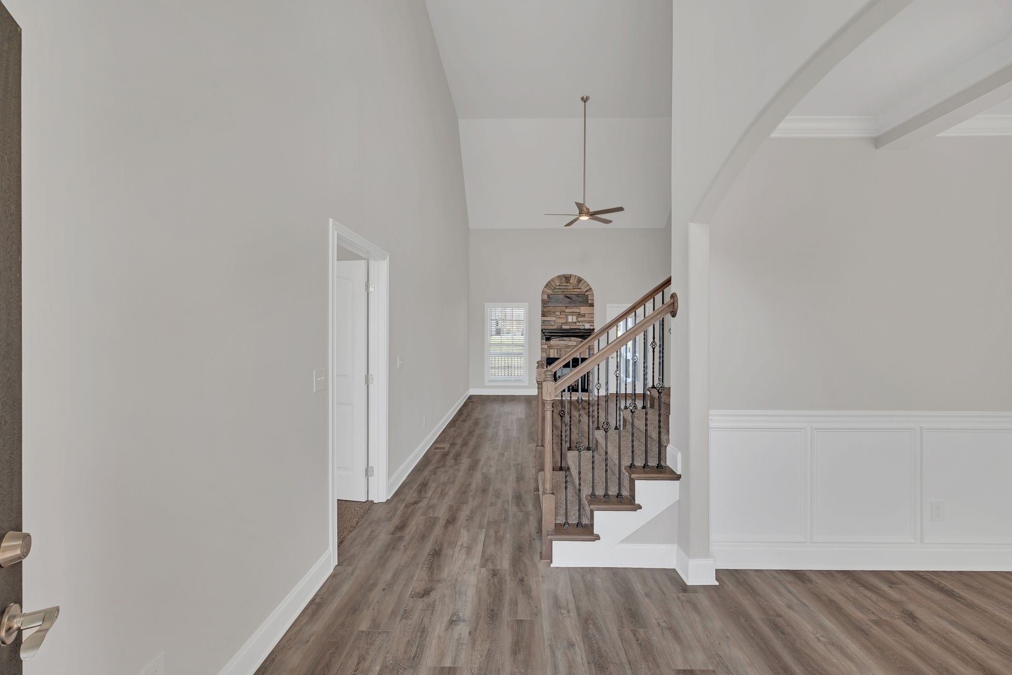 313 Clarabelle Ln