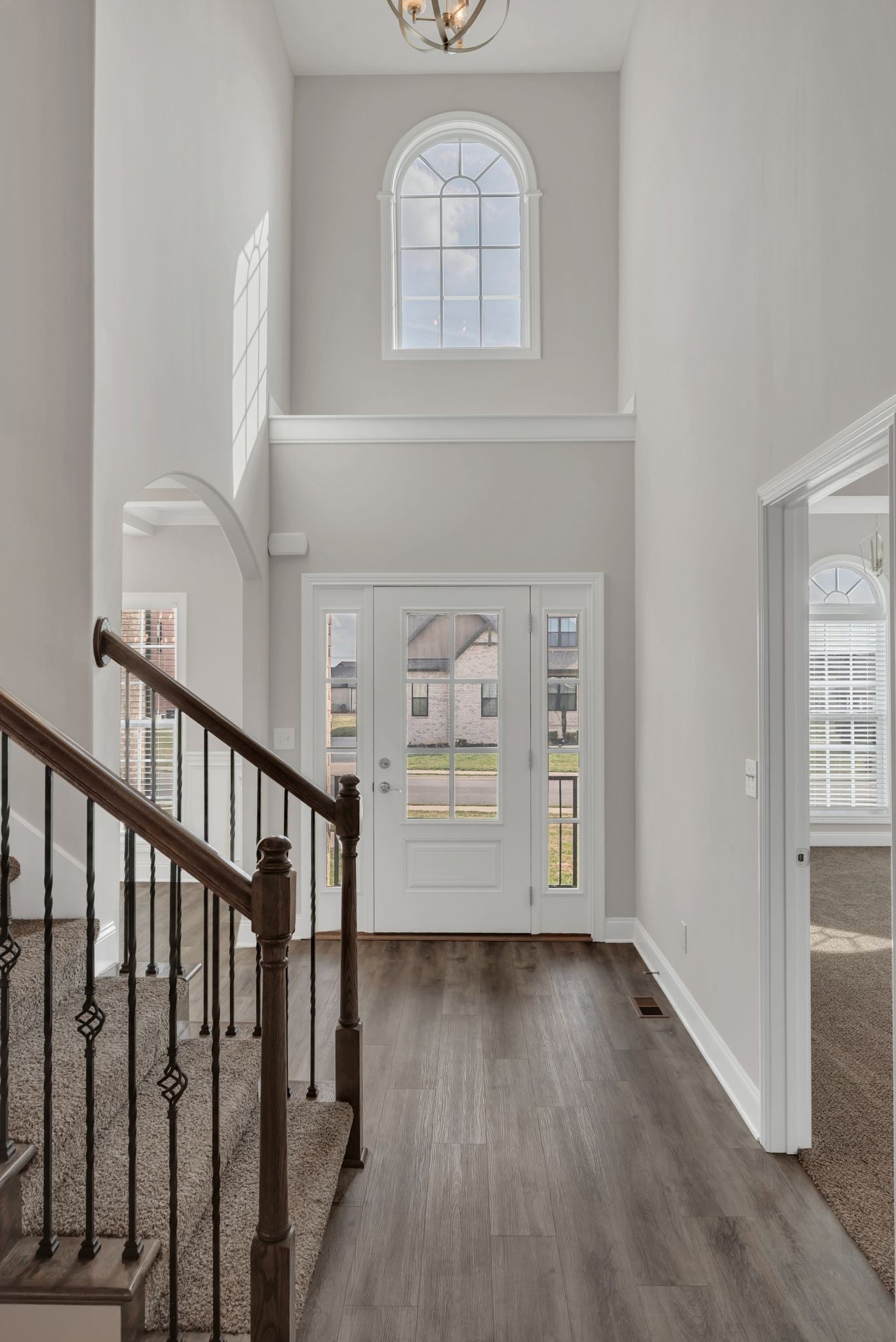 313 Clarabelle Ln