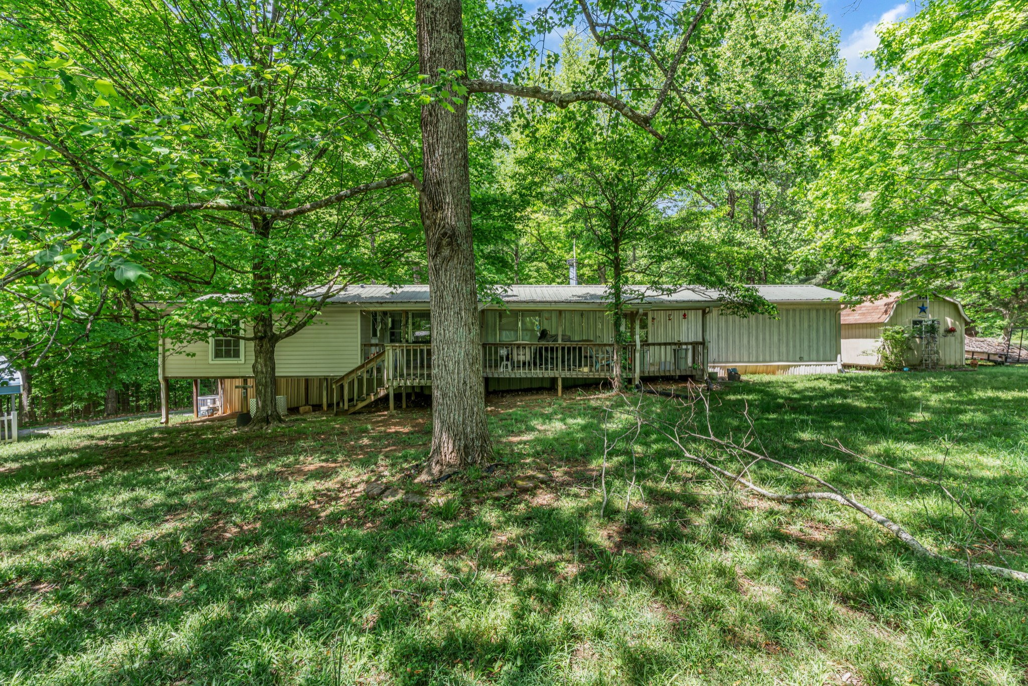 1441 Dividing Ridge Rd