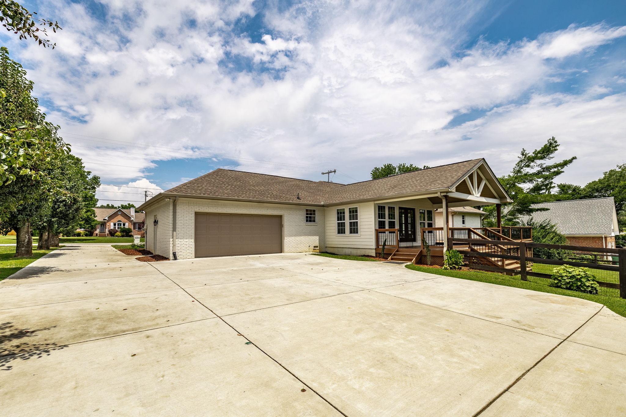 209 Brookhaven Drive