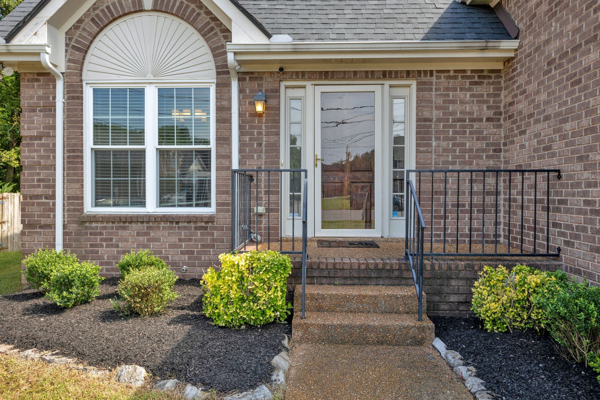 713 Brent Glen Pl