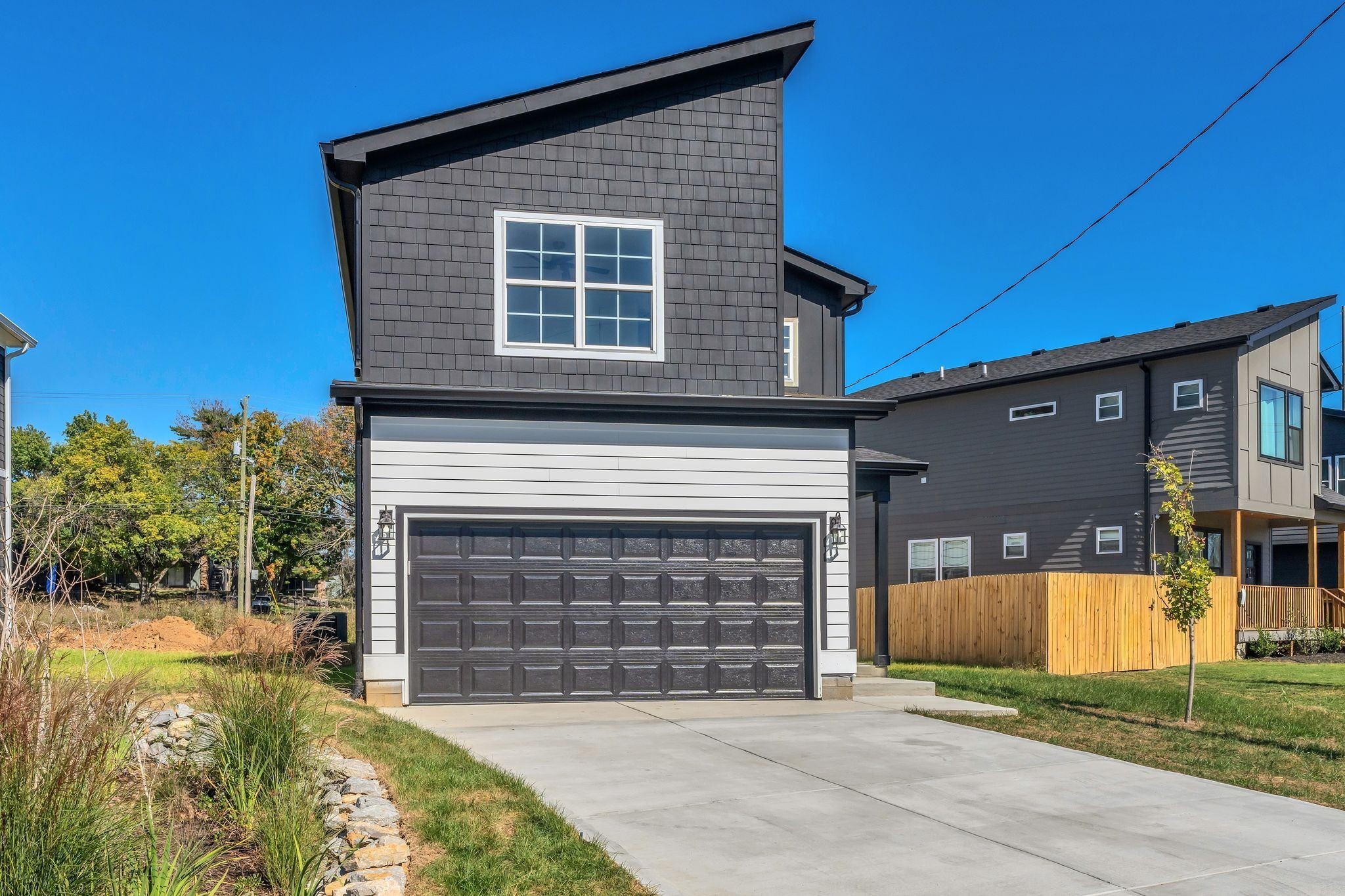 208 Eisenhower Dr