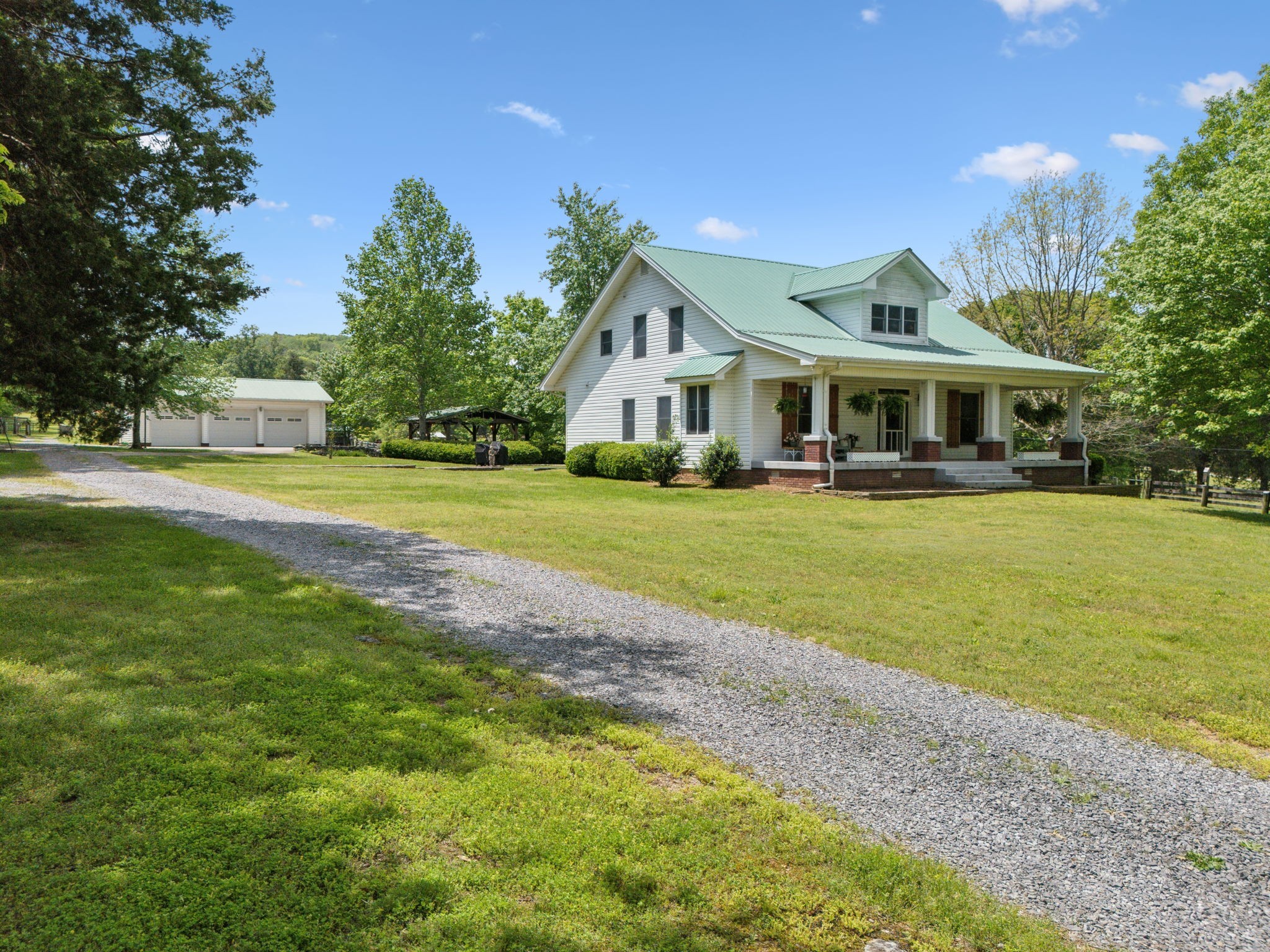 1494 Grant Rd