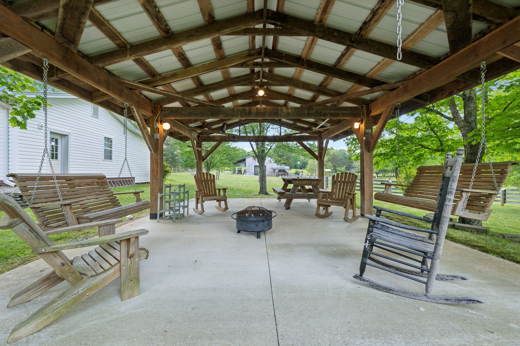 1494 Grant Rd