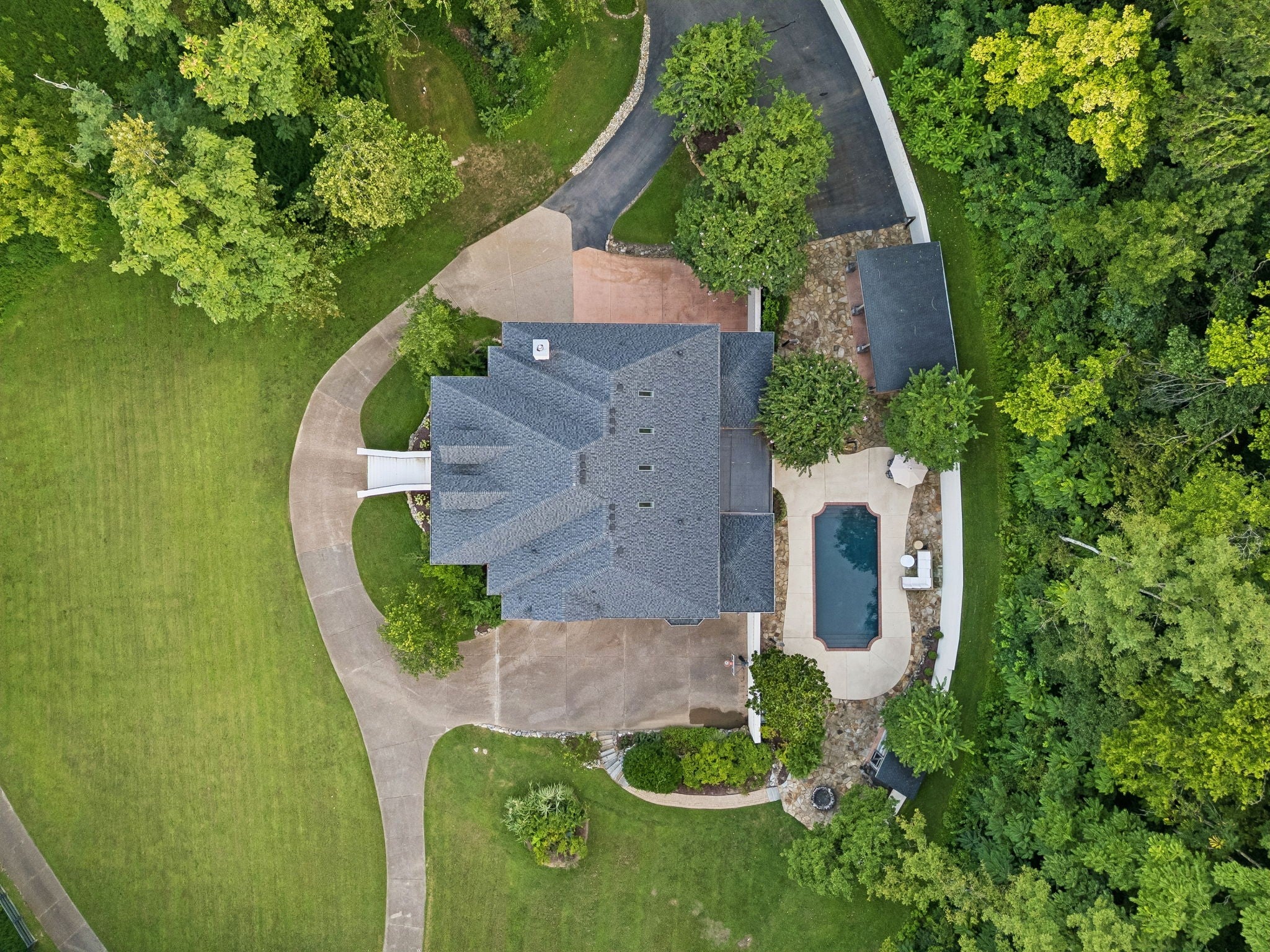 2183 S Berrys Chapel Rd