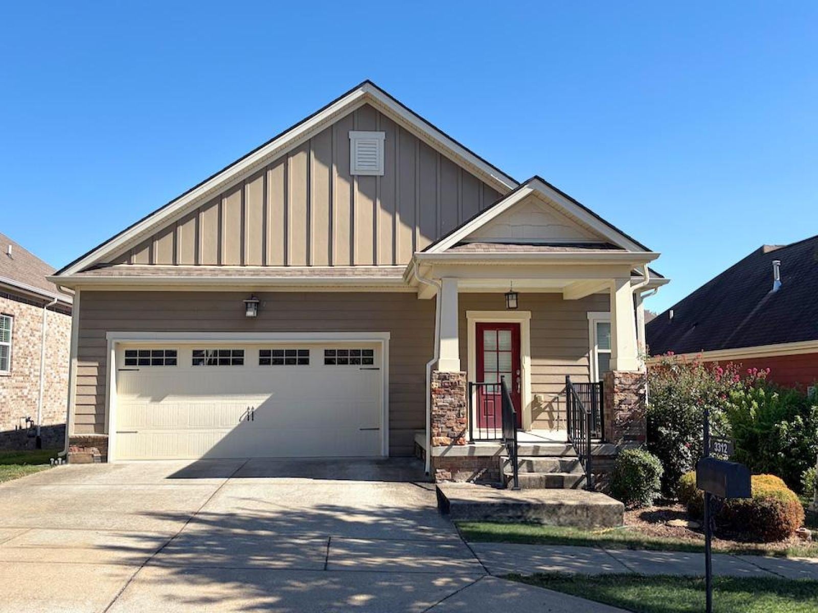 3312 Balfron Dr