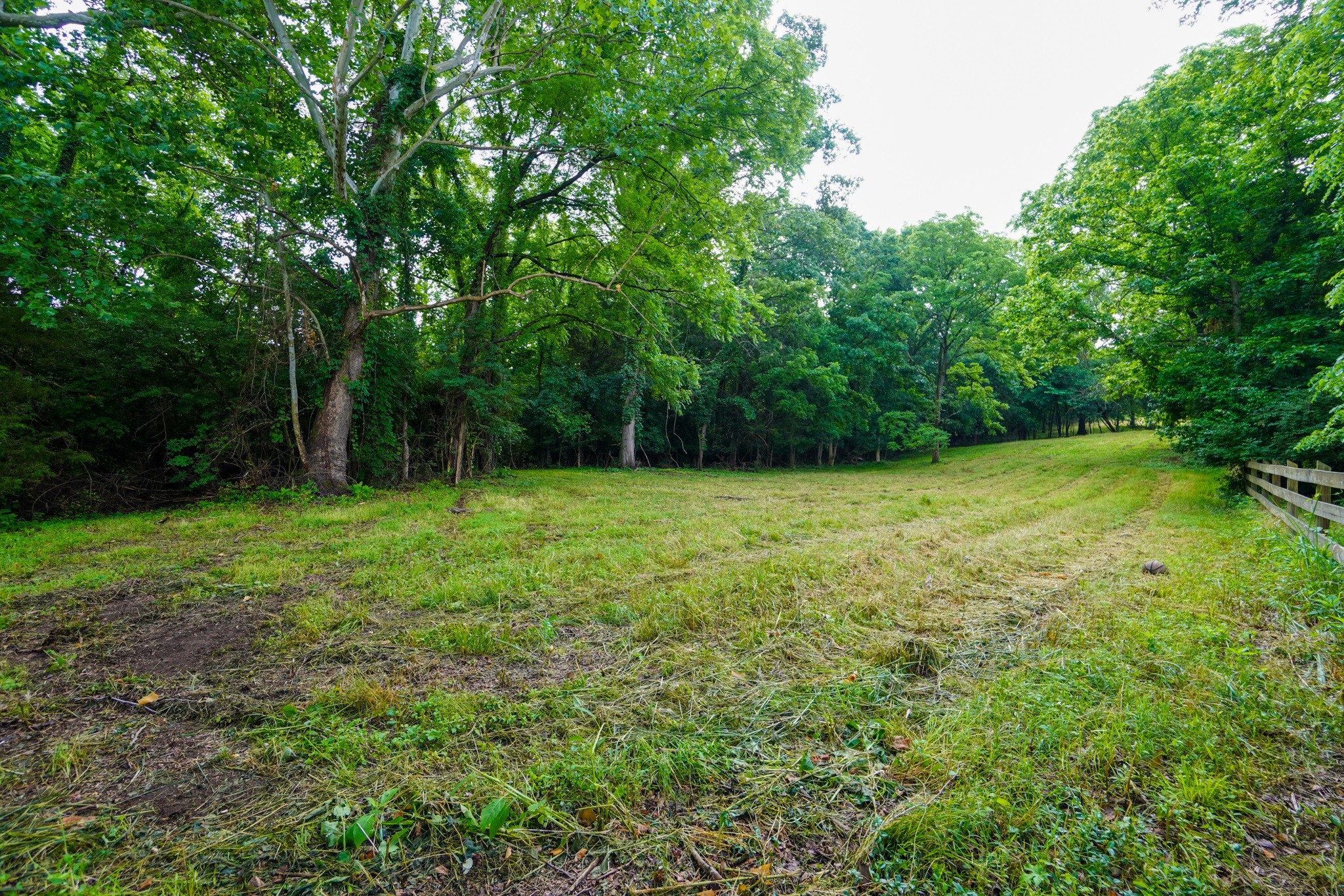 Middle Tennessee Properties 3 1094B Center Point Rd