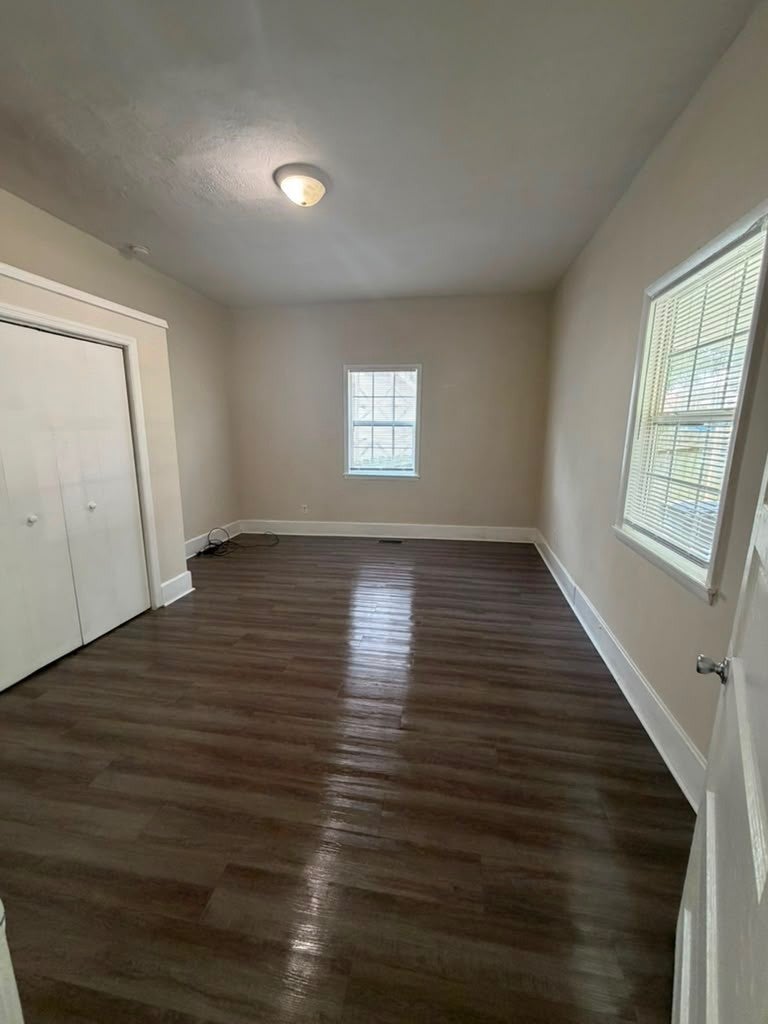 910 Chicamauga Ave, Nashville TN 37206 2-bed home, photo 5 of 7