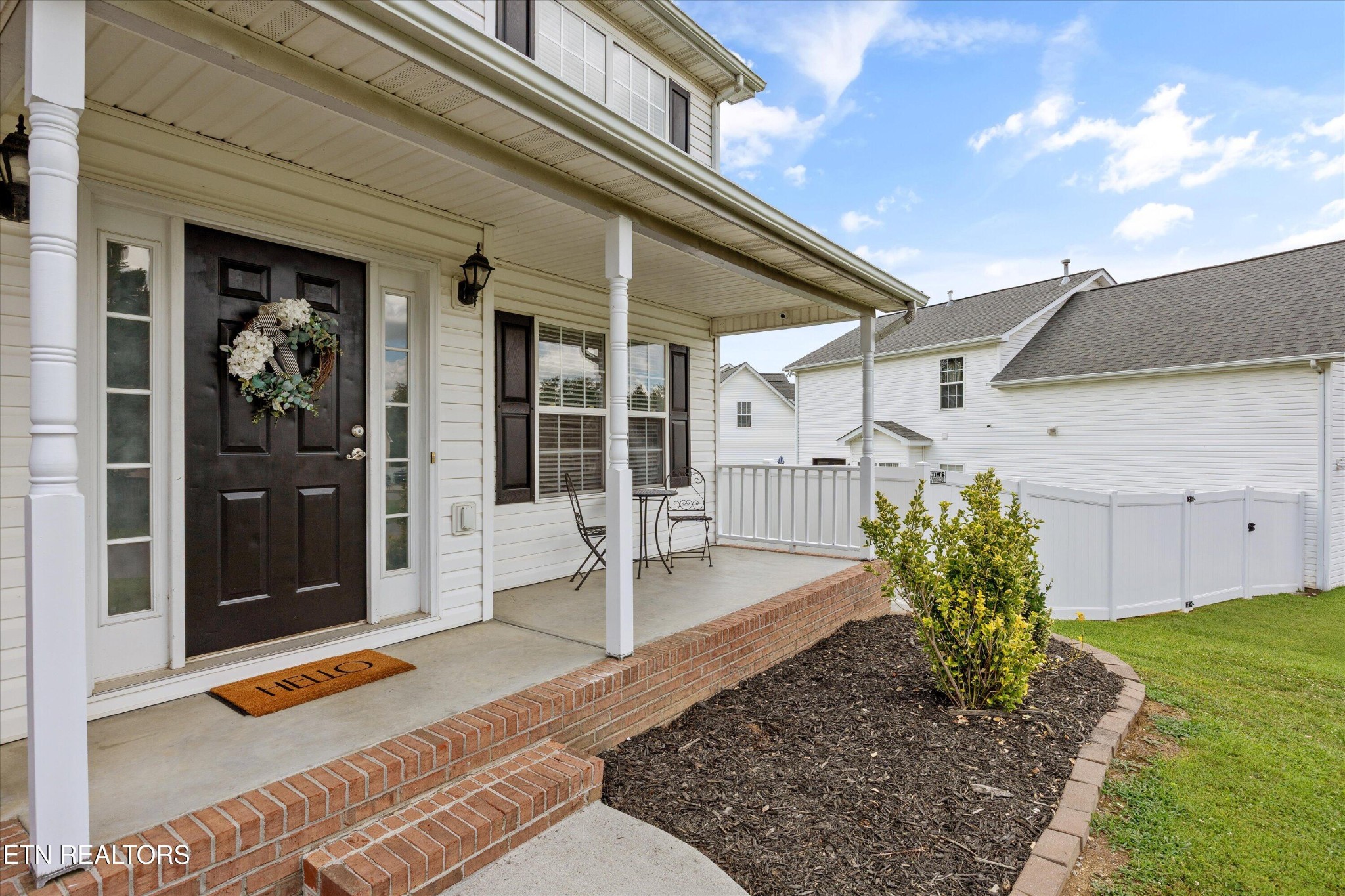 2437 Fernbank Rd