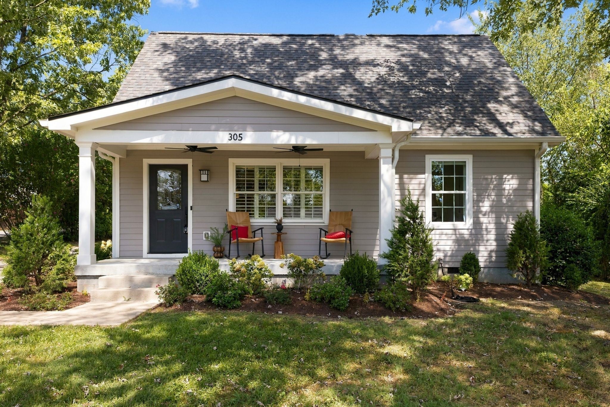 4-bed listing at 305 Mercury Dr, Franklin